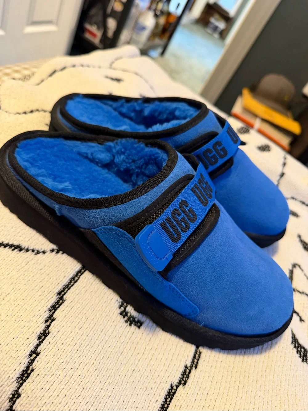 Men’s UGG dune slip on